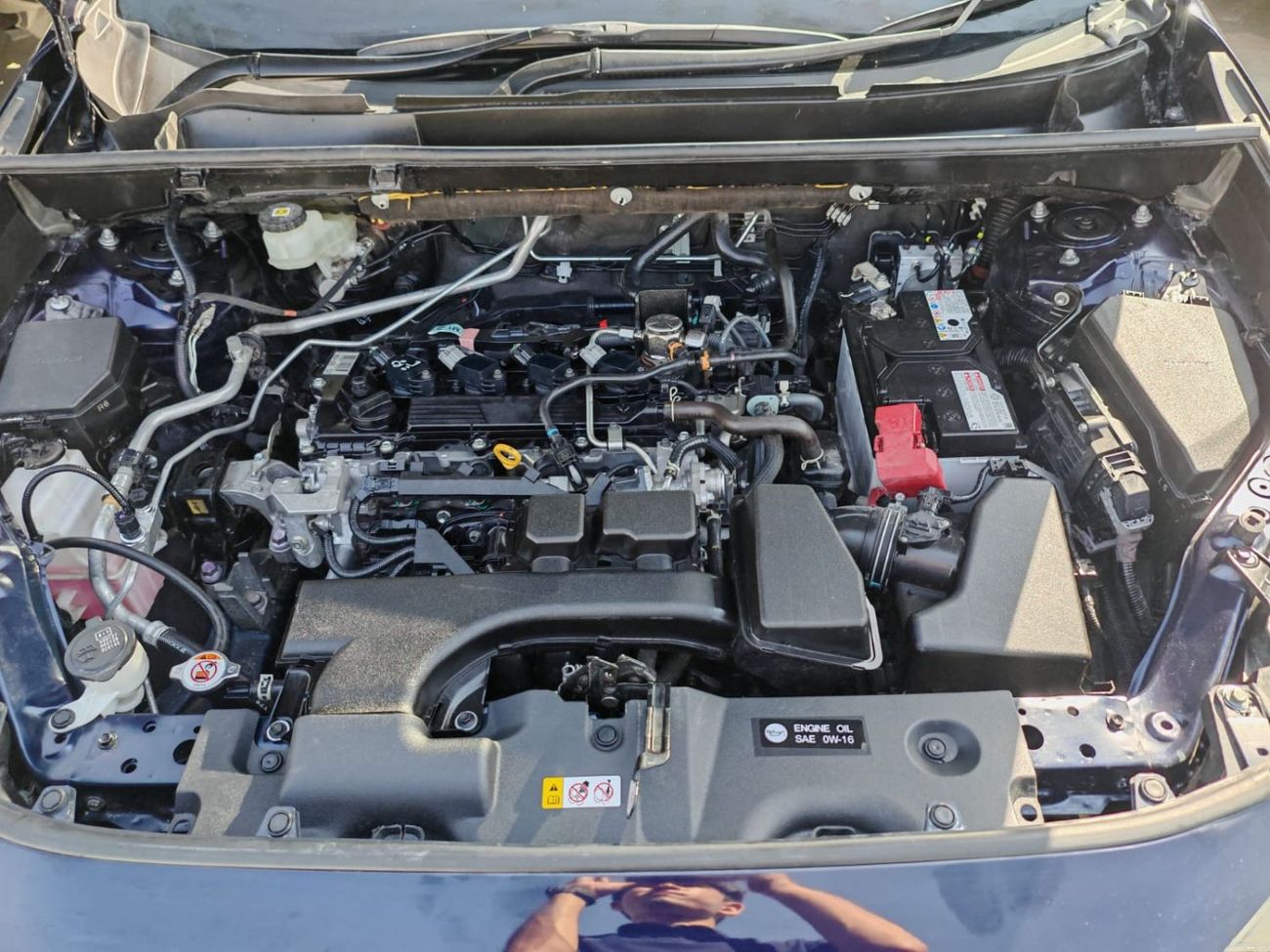 Toyota RAV4 2.5L (2WD) VX