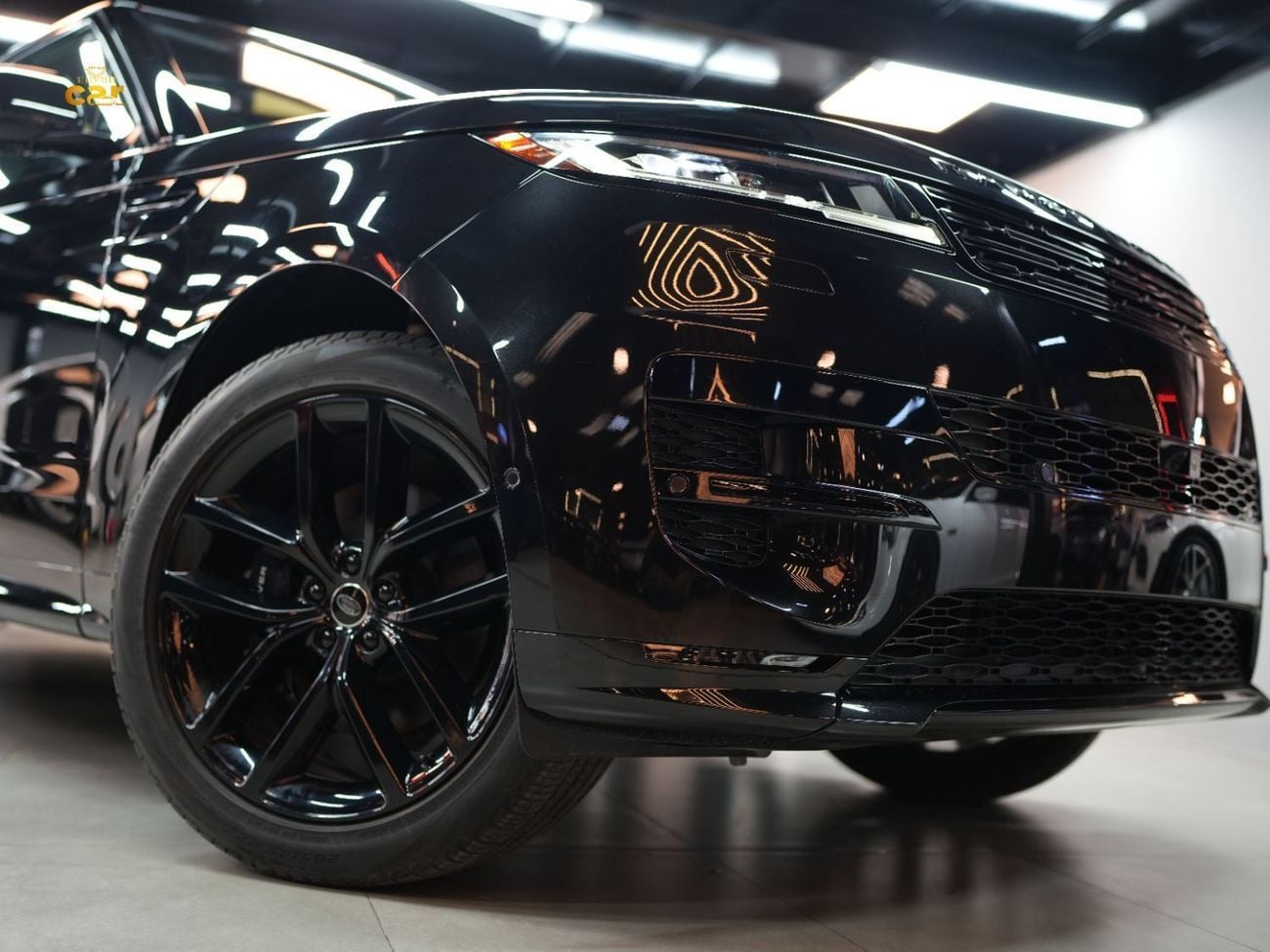 لاند روفر رينج روفر سبورت DYNAMIC SE P400