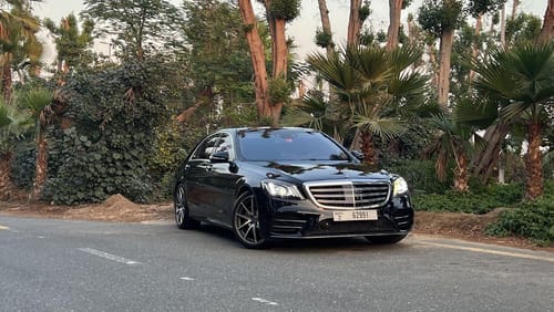 Mercedes-Benz S 560 Std 4Matic V8 GCC Low Mileage Perfect Condition