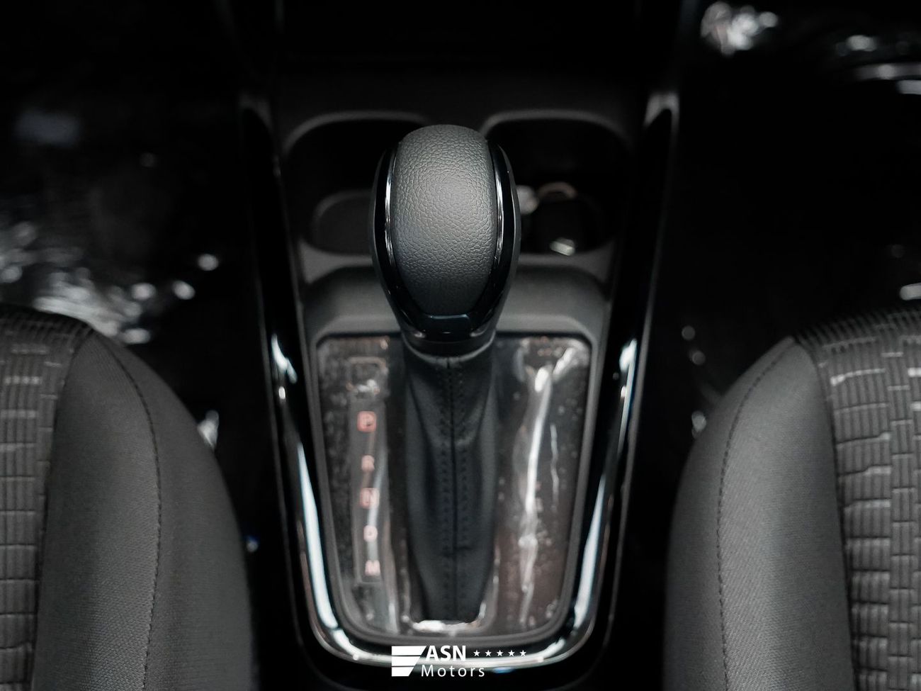 Suzuki Swift GLX 1.2L (Export Price)