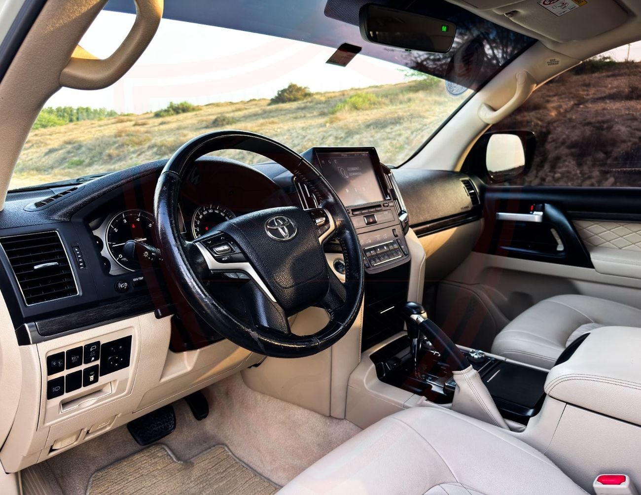 تويوتا لاند كروزر تويوتا لاند كروزر | 4.6 لتر | 2020 | خليجية | خالية من الحوادث | بحالة ممتازة | 1685 شهرياً