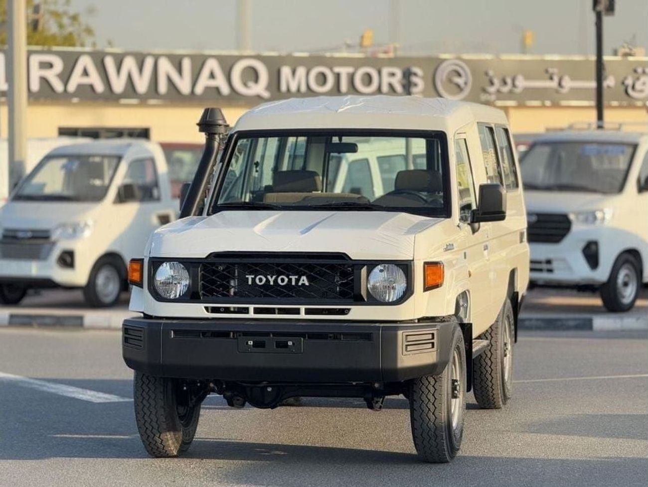 Toyota Land Cruiser EXPORT ONLY - LC 78 E MANUAL TRANSMISSION