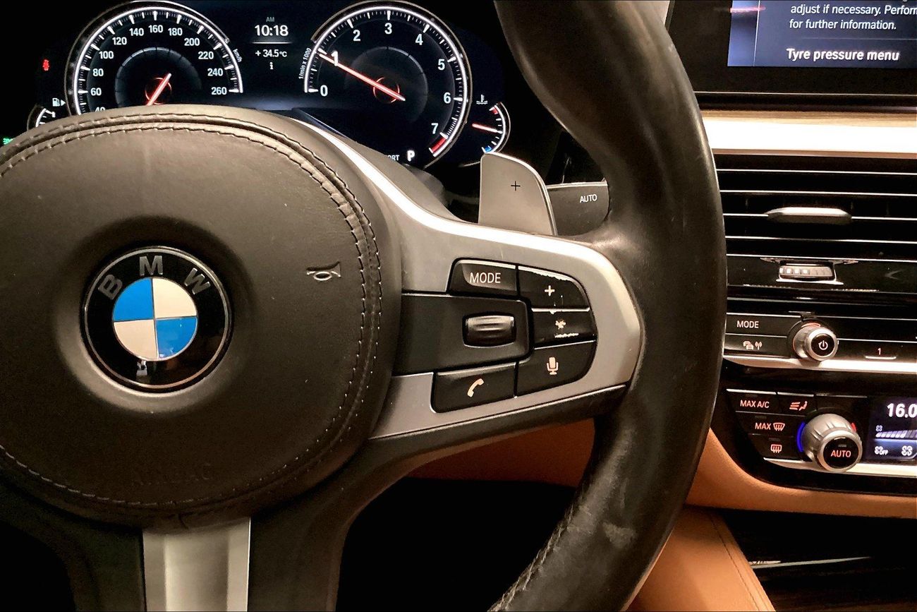 بي أم دبليو 520i M Sport | شامل الضمان | 0 ﺪﻔﻋﺓ ﺃﻮﻟﻯ