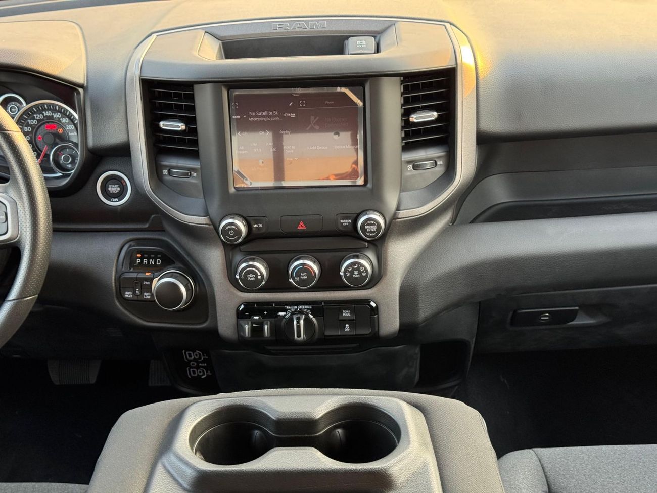 RAM 1500 Hemi 5.7L V8 Petrol 4WD 2023 Export Price @ 175,000 AED