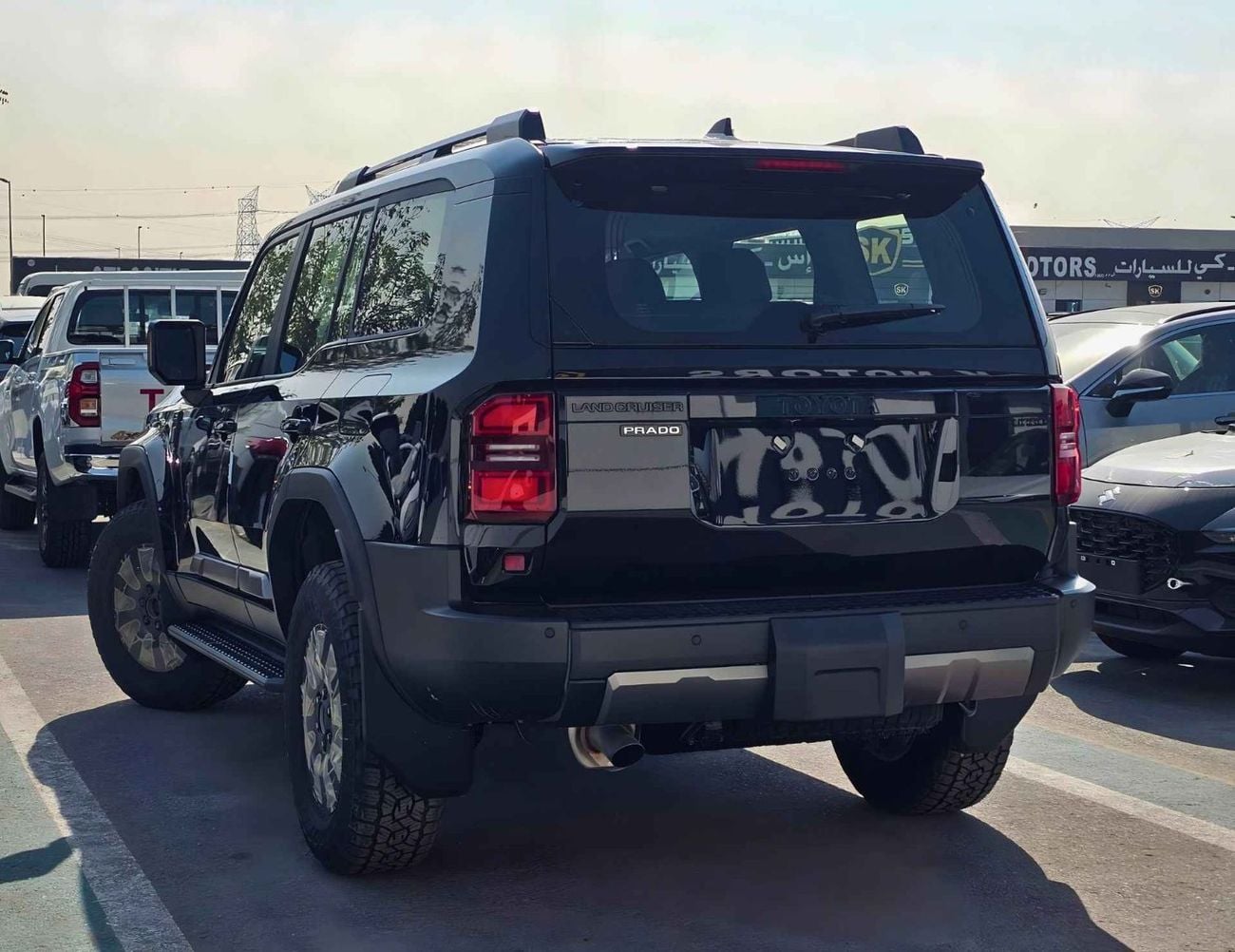 تويوتا برادو ADVENTURE TURBO / 2.4L PETROL V4 / RMT ENG START / 10 ABG TOWING HITCH / LETAHER WITH VENTILATION SE