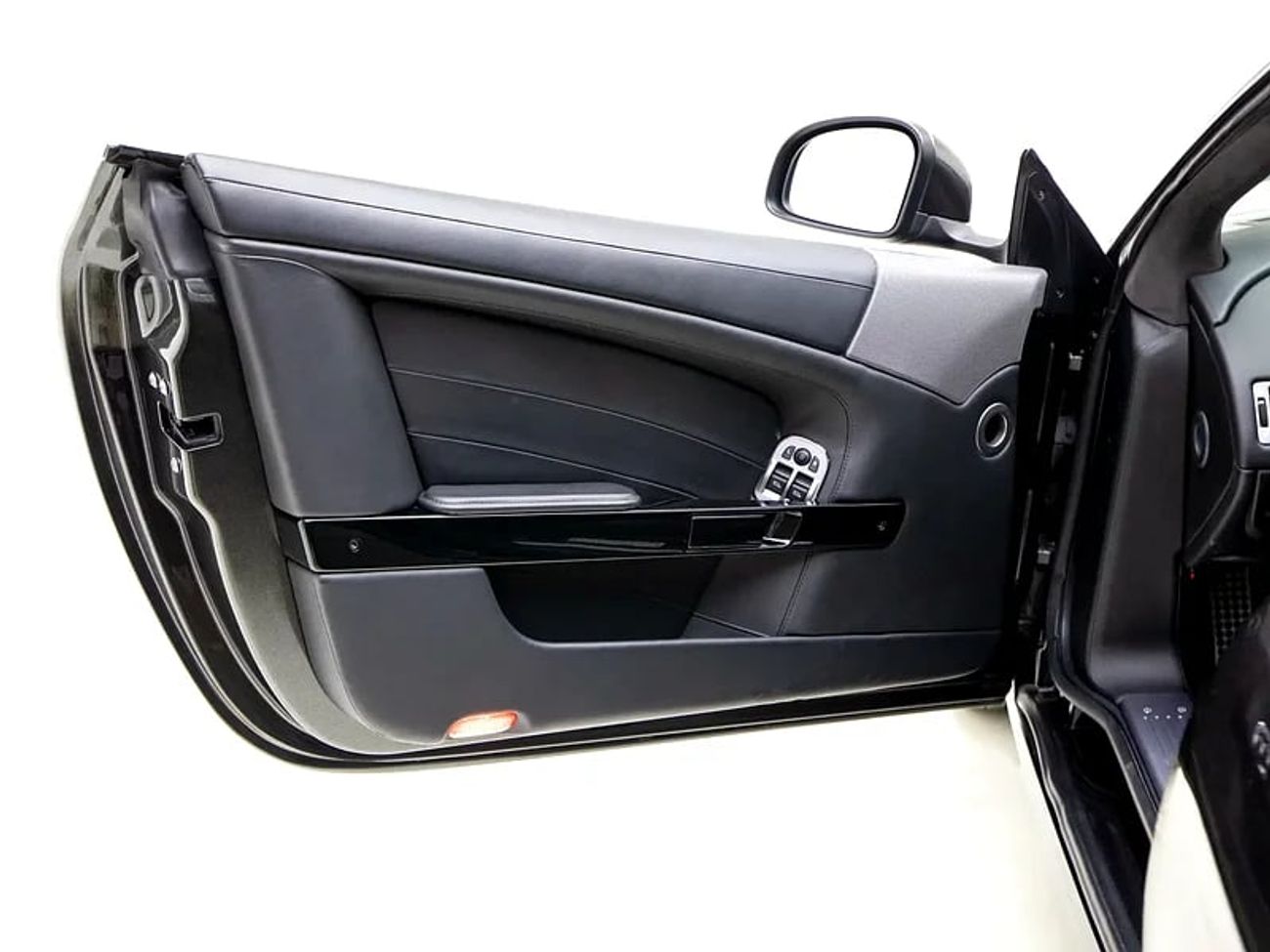 أستون مارتن فنجنس by Khan