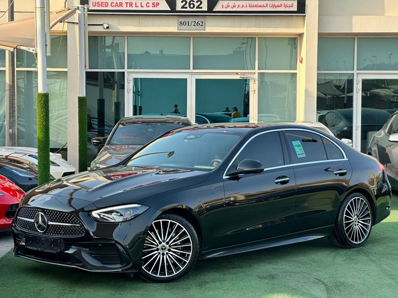مرسيدس بنز C 200 PREMIUM مرسيدس بنز C200 خليجي 2024 فل ابشن بحالة ممتازه