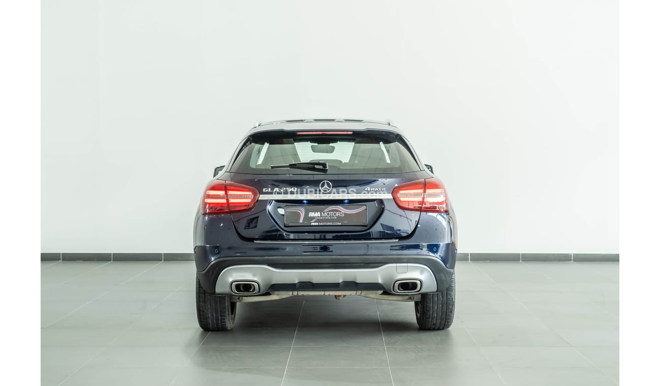 Mercedes-Benz GLA 250 2018 Mercedes-Benz GLA250 4Matic AWD / Full Mercedes Benz Service History