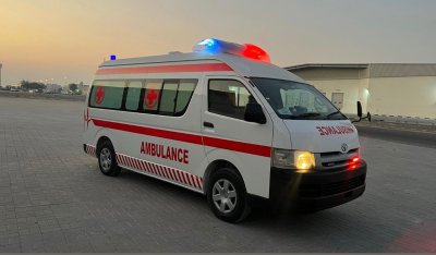 تويوتا هاياس 2023 TOYOTA HIACE Ambulance 2.8L Diesel Zero KM