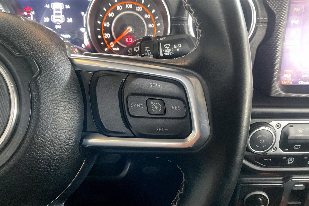 جيب رانجلر Sahara Plus | شامل الضمان | 0 ﺪﻔﻋﺓ ﺃﻮﻟﻯ