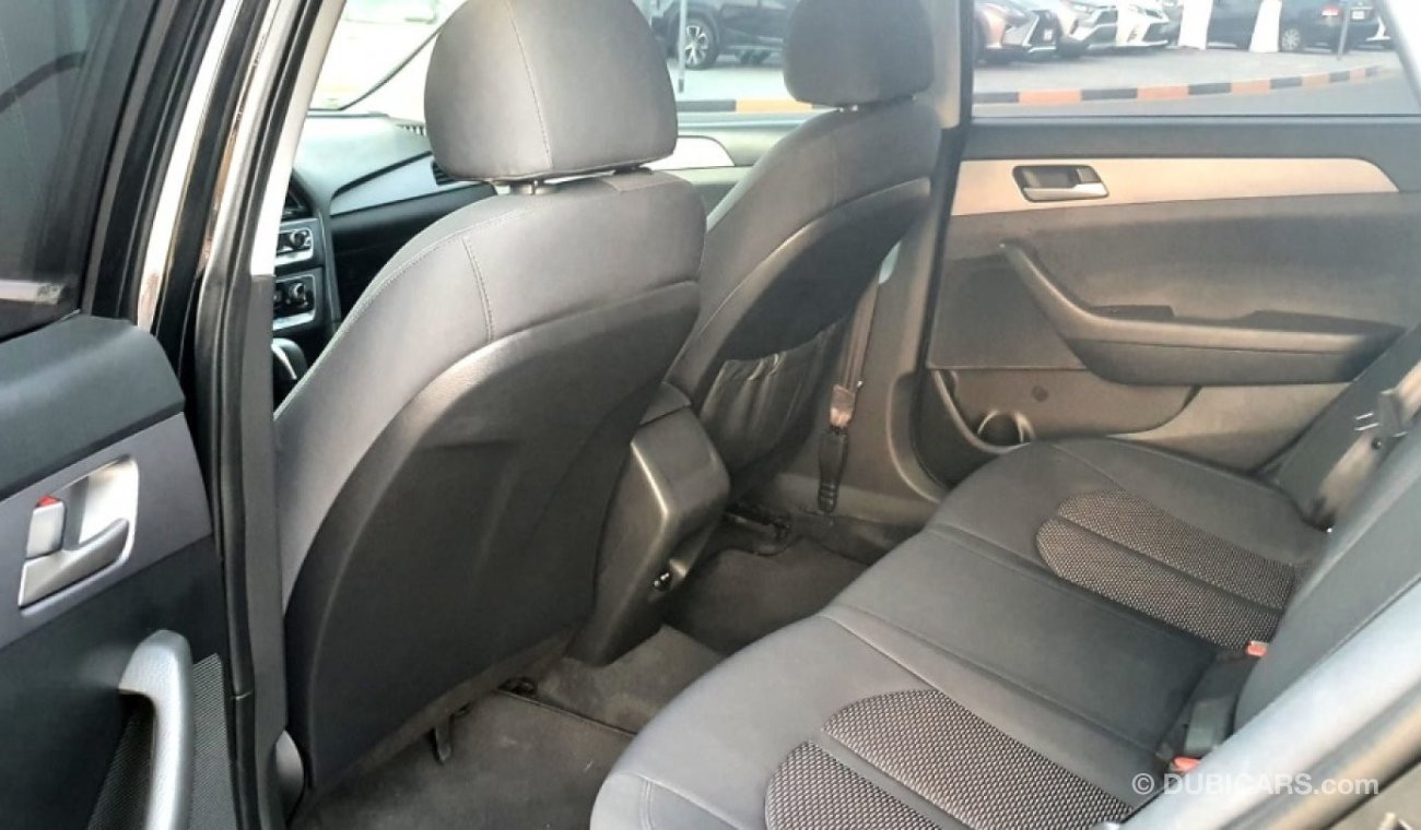 Hyundai Sonata 2.4L V4