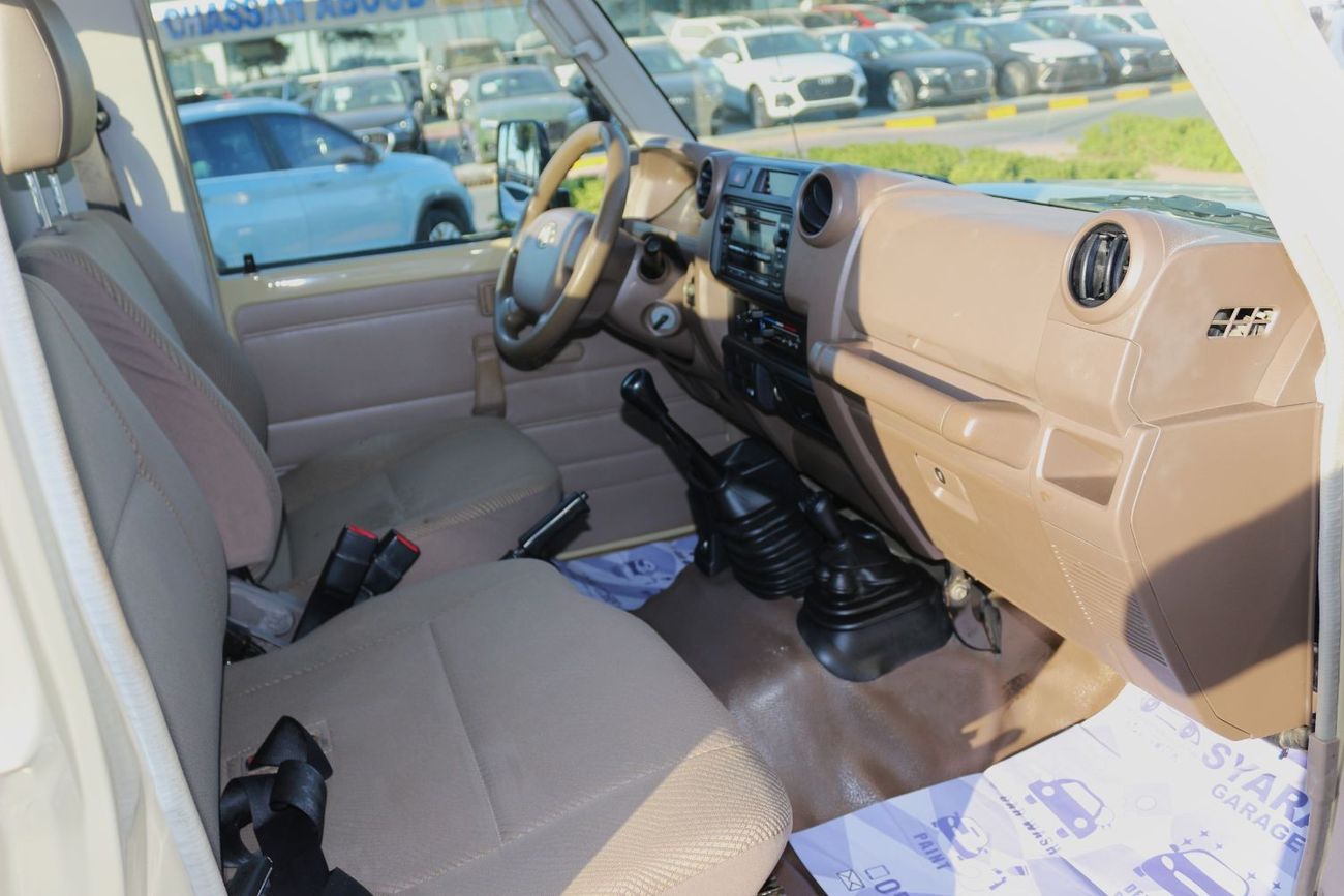 تويوتا لاند كروزر بيك آب تويوتا لاندكروزر بيك اب 2013 خليجي بترول 6 سيلندر