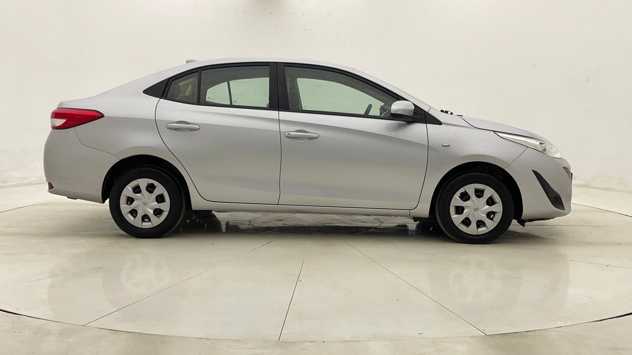 تويوتا يارس SE 1.5 | بدون دفعة مقدمة | اختبار القيادة في المنزل