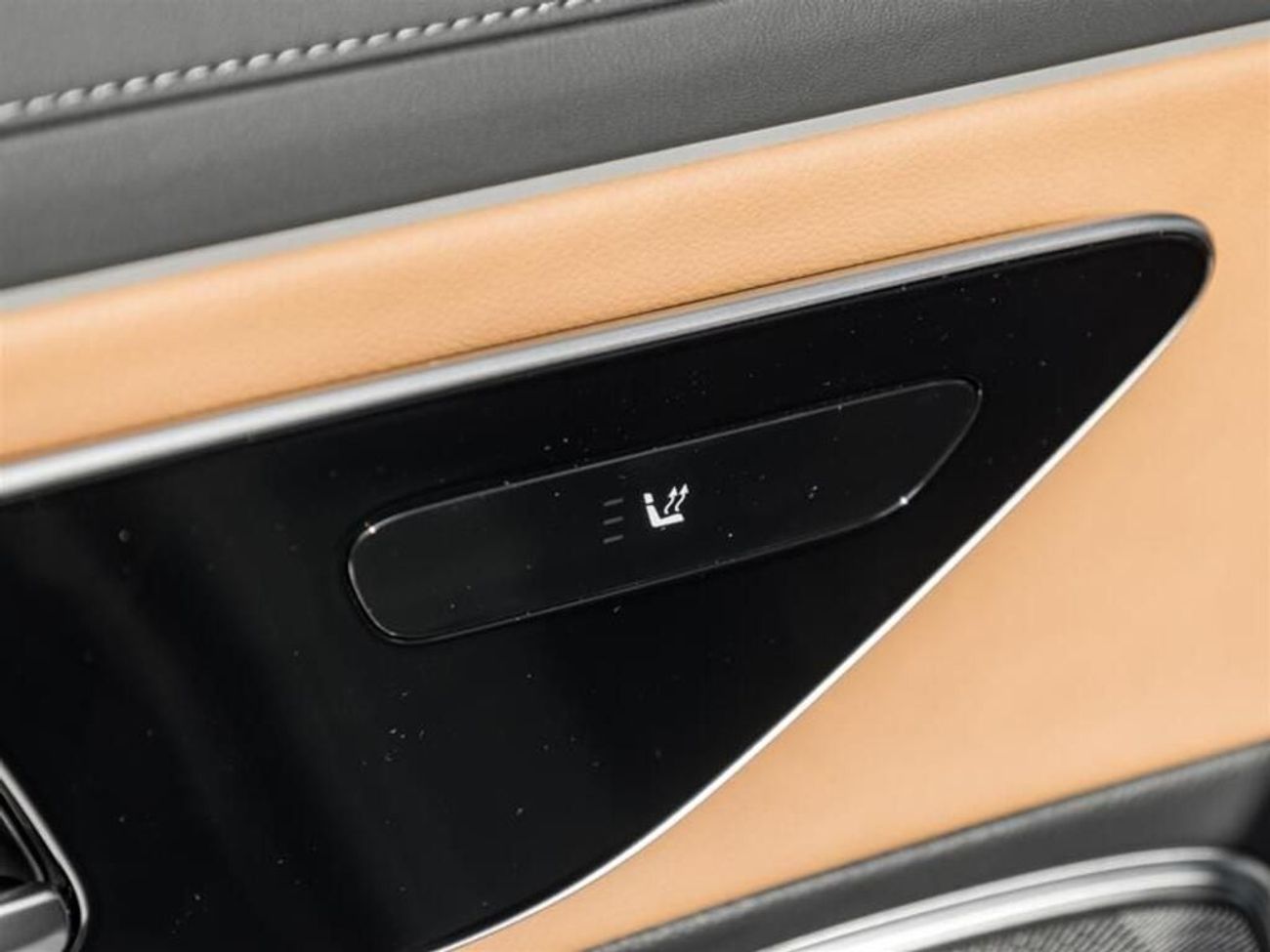 Mercedes-Benz E 450 4MATIC Sedan Brand New *Export price*