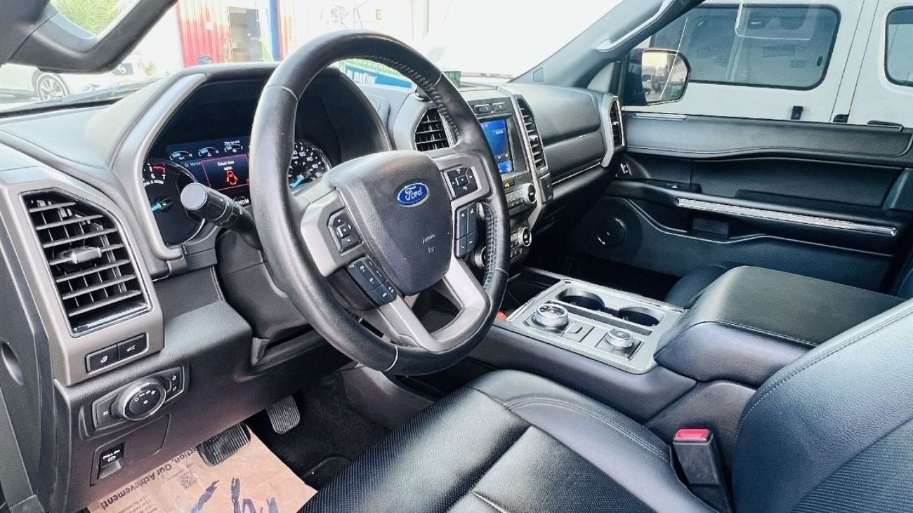 Ford Expedition AED 2705 PM | FORD EXPEDITION XLT 2021 | GCC SPECS | FSH | UNDER WARRANTY | ORIGINAL CONDITION CAR