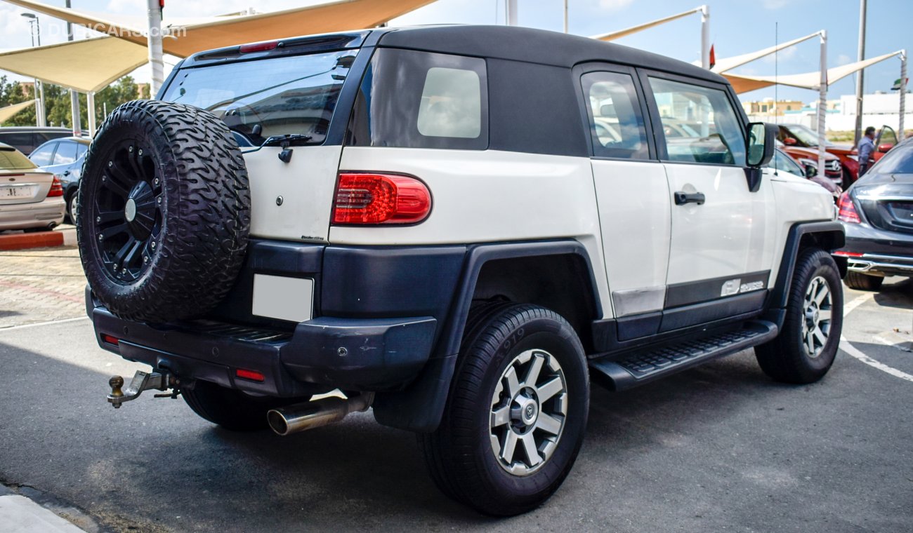 Toyota FJ Cruiser