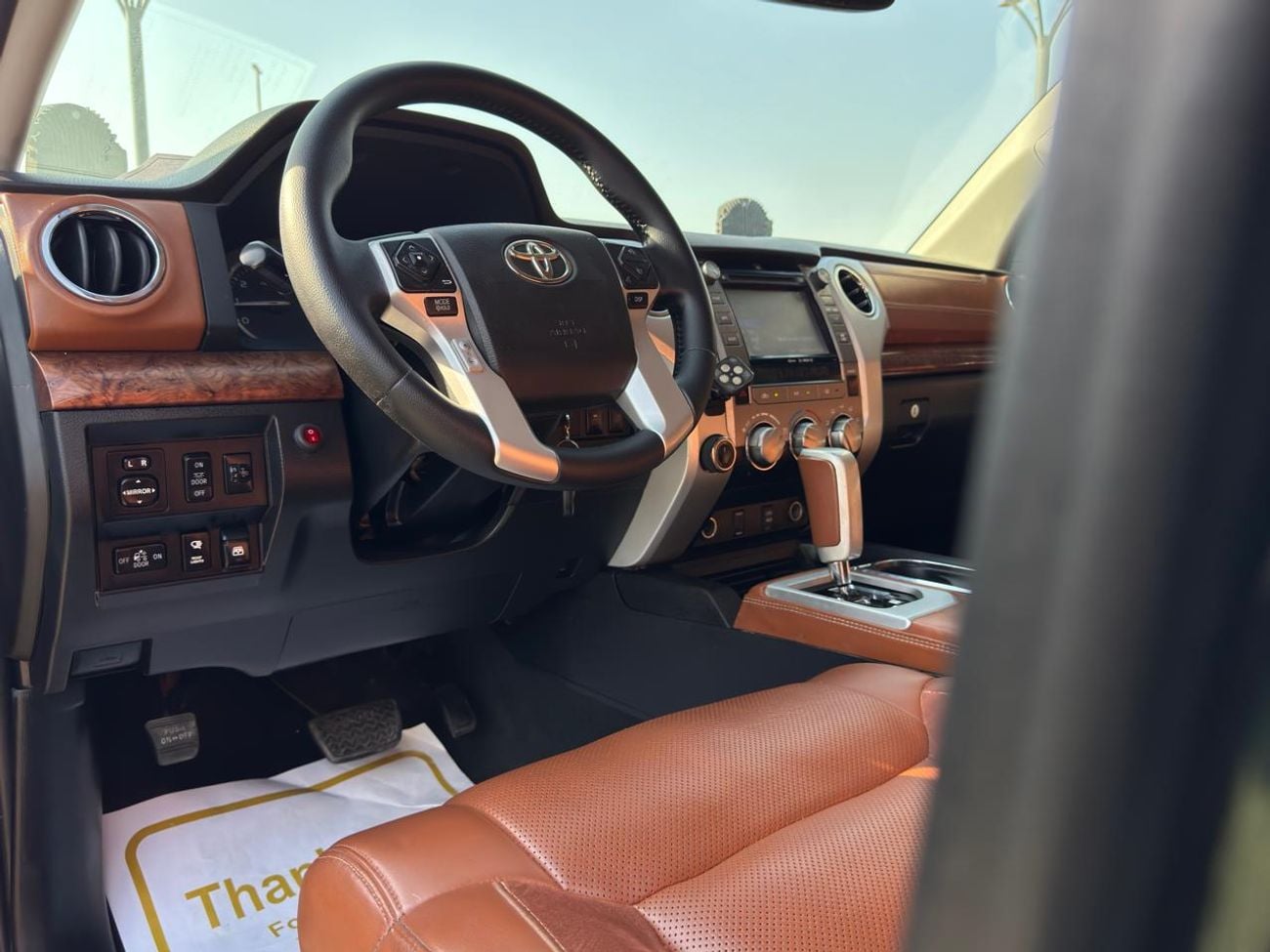 Toyota Tundra Std 5.7L