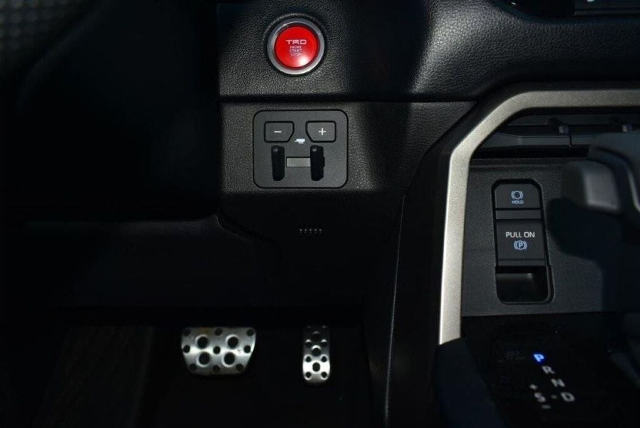 Toyota Tundra Double Cab SR5