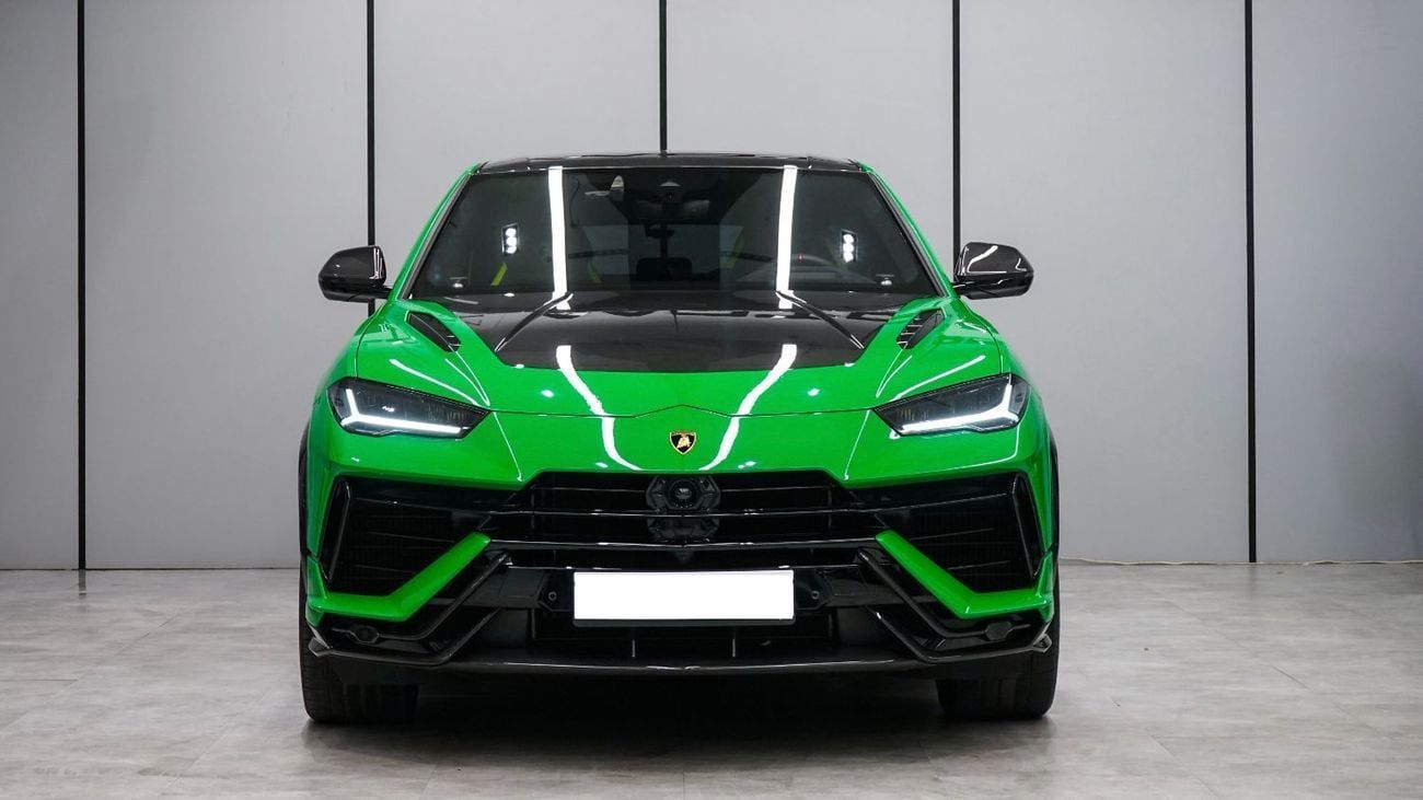 لامبورغيني اوروس 4.0T V8 Performante