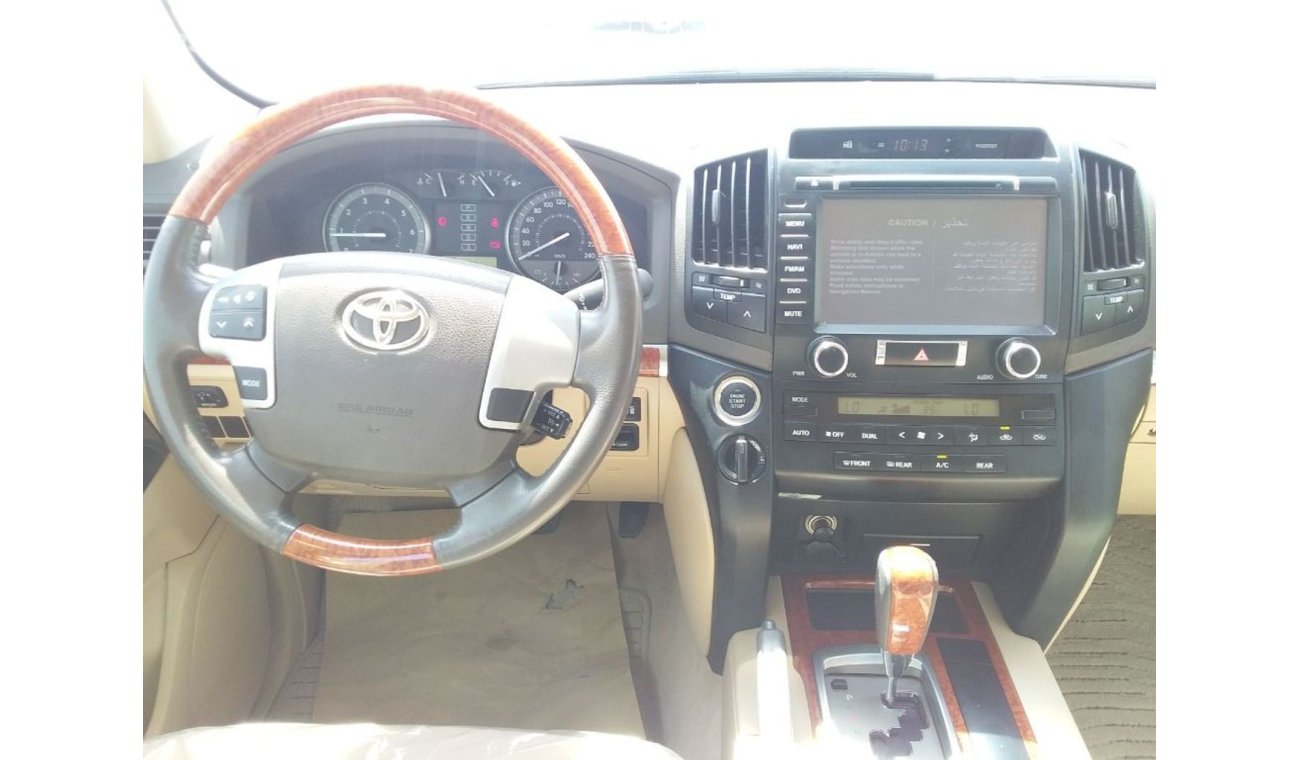 Toyota Land Cruiser Toyota Land Cruiser GX-R  V8 2015 GCC
