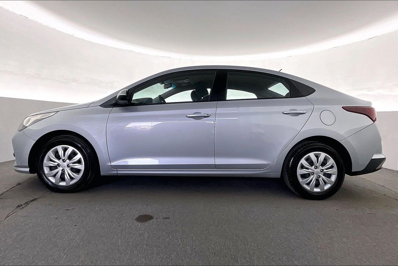 Hyundai Accent Smart / GL | National Day Celebration | Guaranteed Warranty | 0 Down Payment