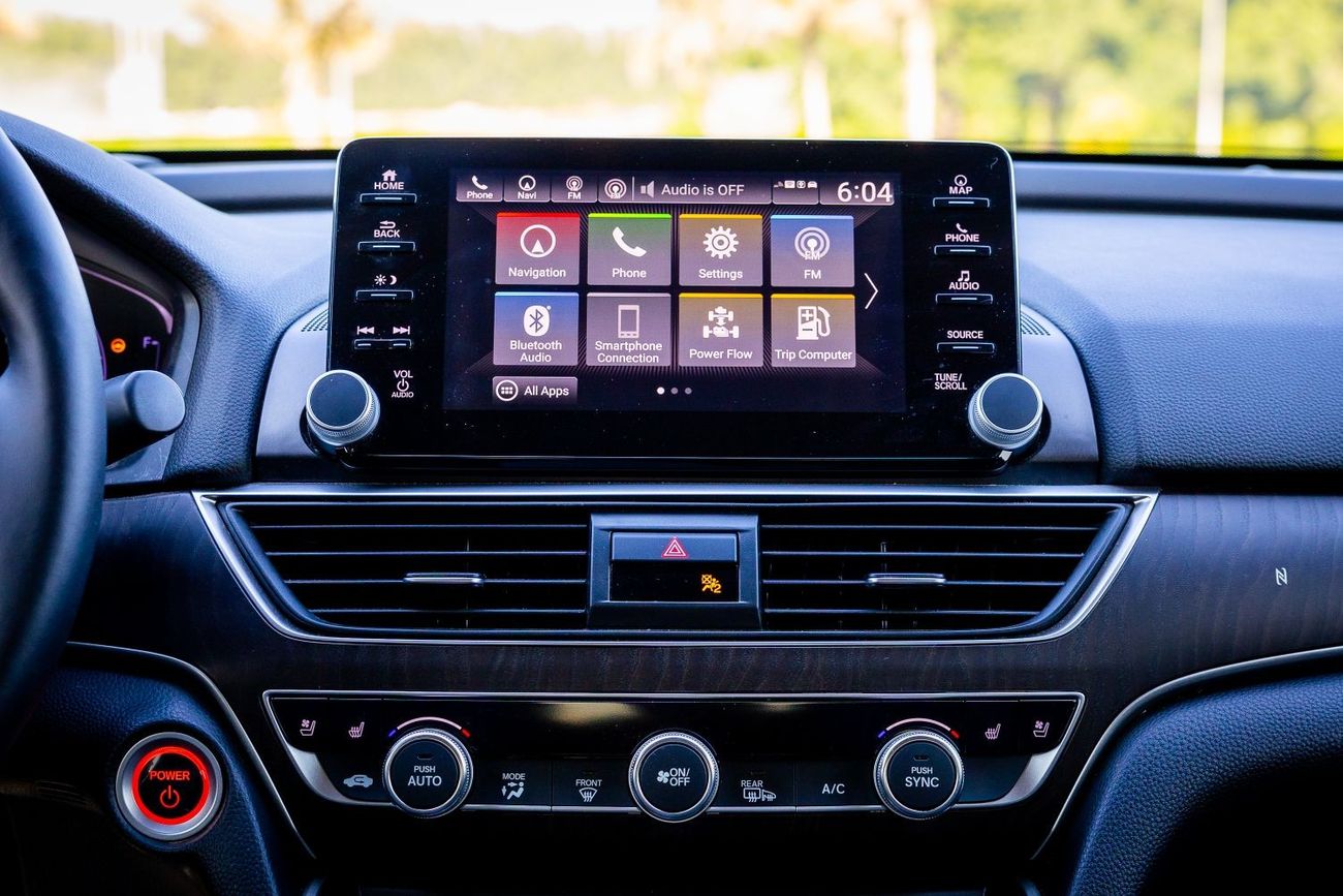 Honda Accord LX 2018 Sedan 1.5 FWD Petrol A/T / 5 Seats / Low Mileage / Book Now!