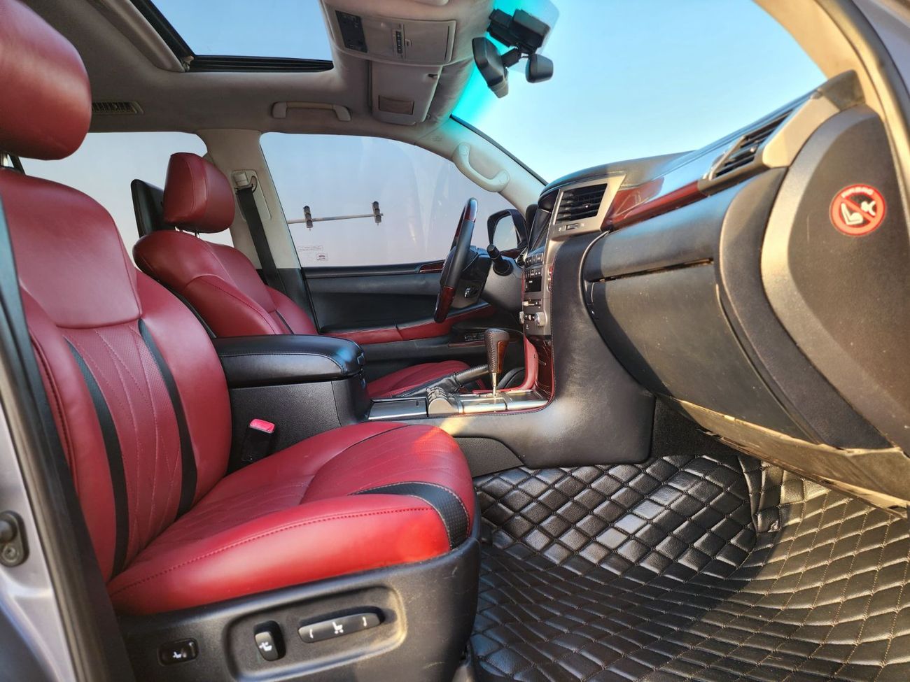 Lexus LX 570 Platinum 5.7L