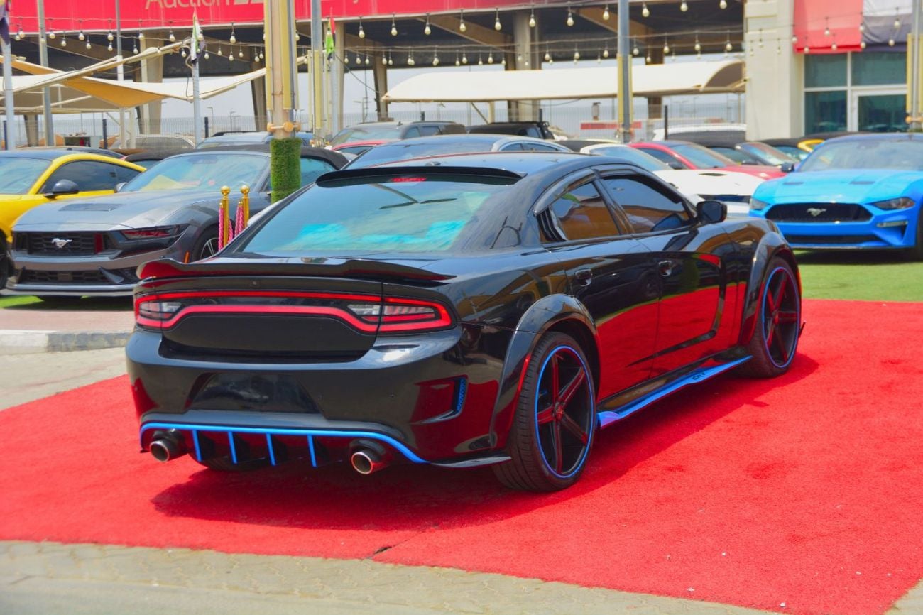 Dodge Charger SXT