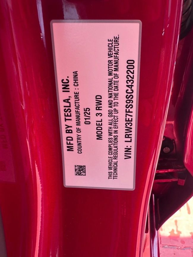 Tesla Model 3 Base, миниатюра 29
