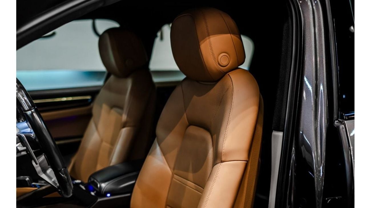 بورش كايان 2020 Porsche Cayenne S Coupe, 2025 Porsche Warranty, Full Service History, Low Kms, GCC