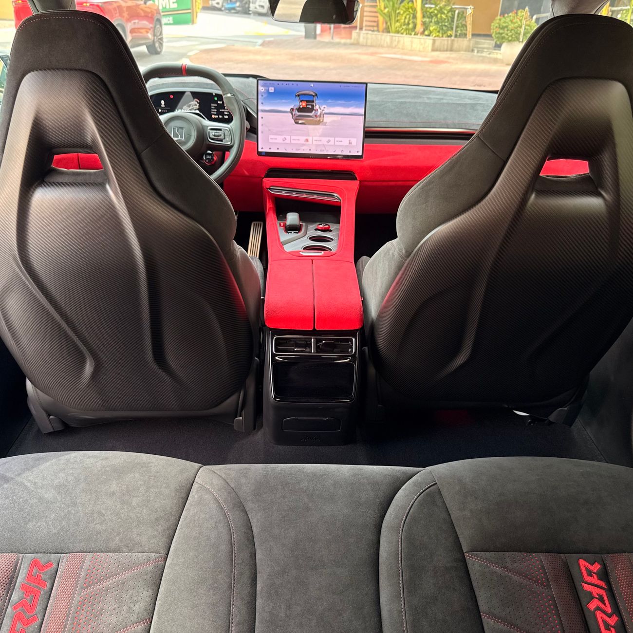 Zeekr 001 FR SPORT 4 MOTORS AWD 1300 H/P