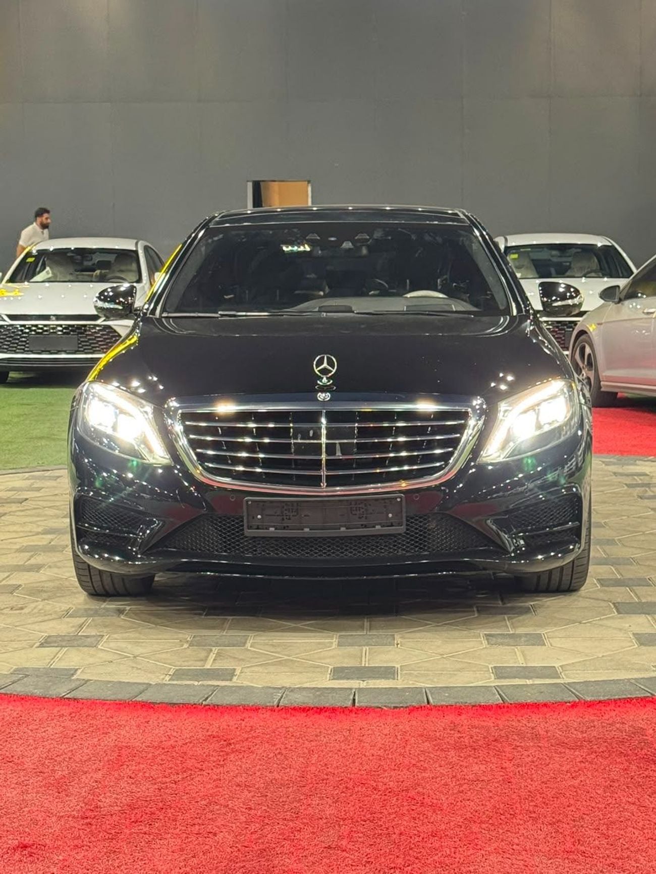 مرسيدس بنز S 550