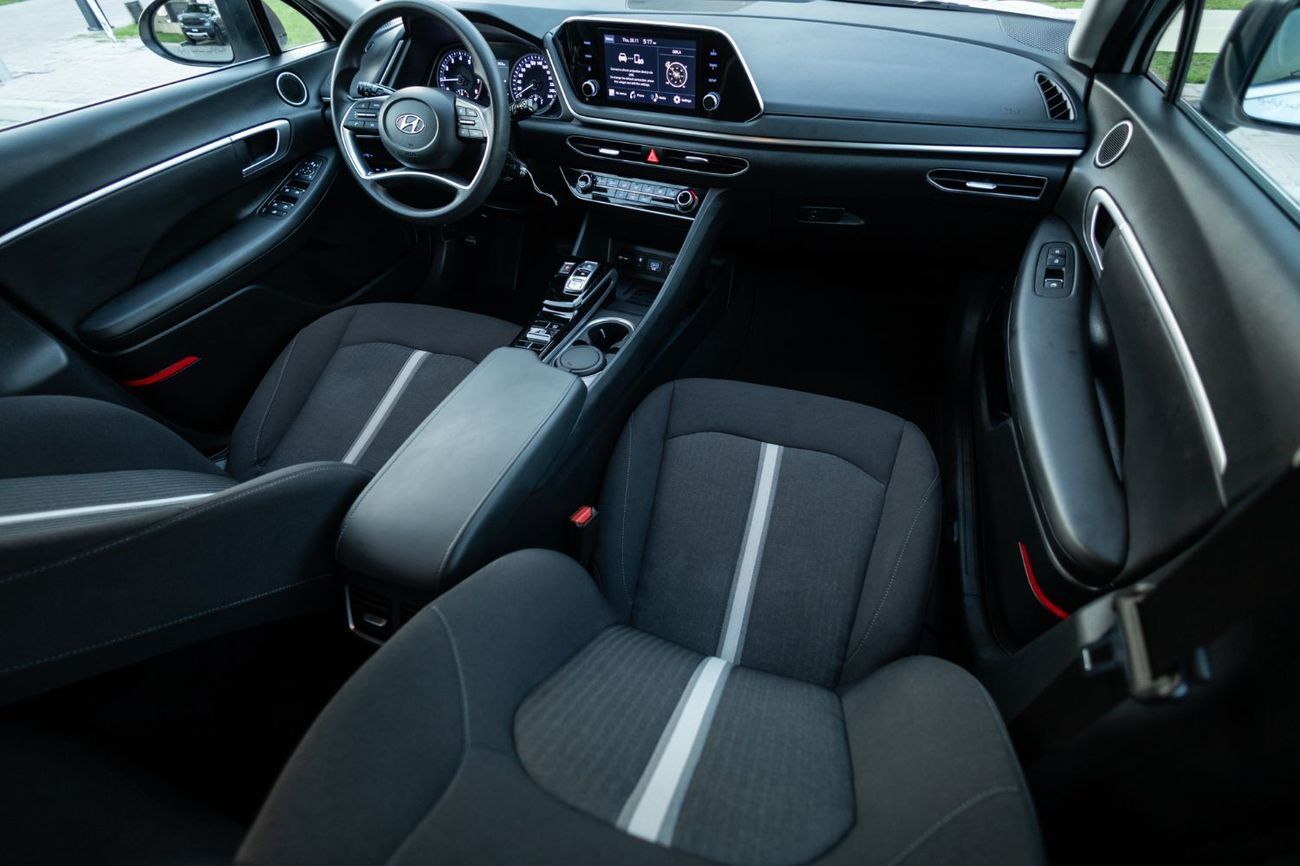 Hyundai Sonata Smart 2.5L