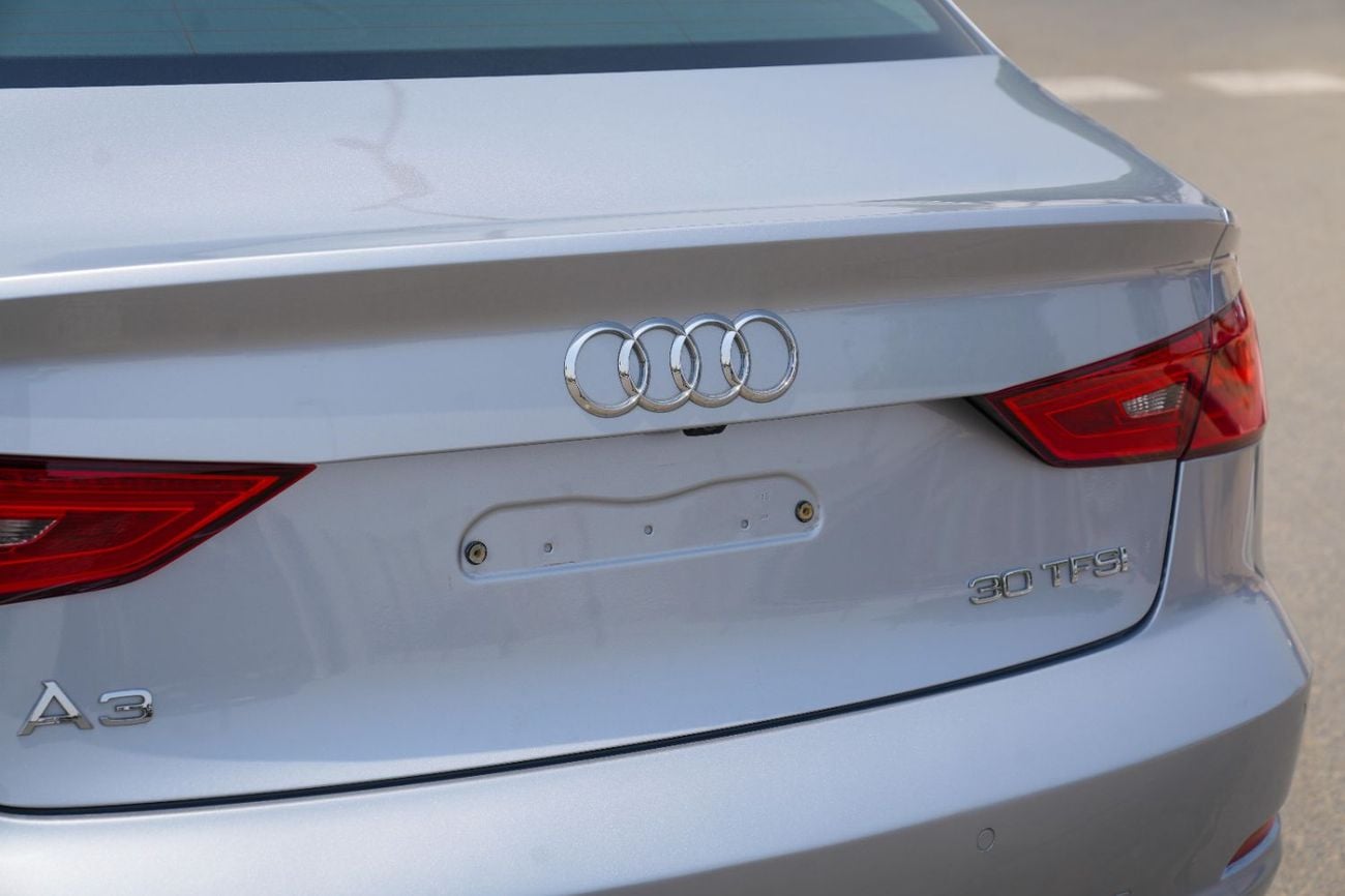 أودي A3 AMBITION 30 TFSI !!GCC SPECS!! WELL MAINTAINED