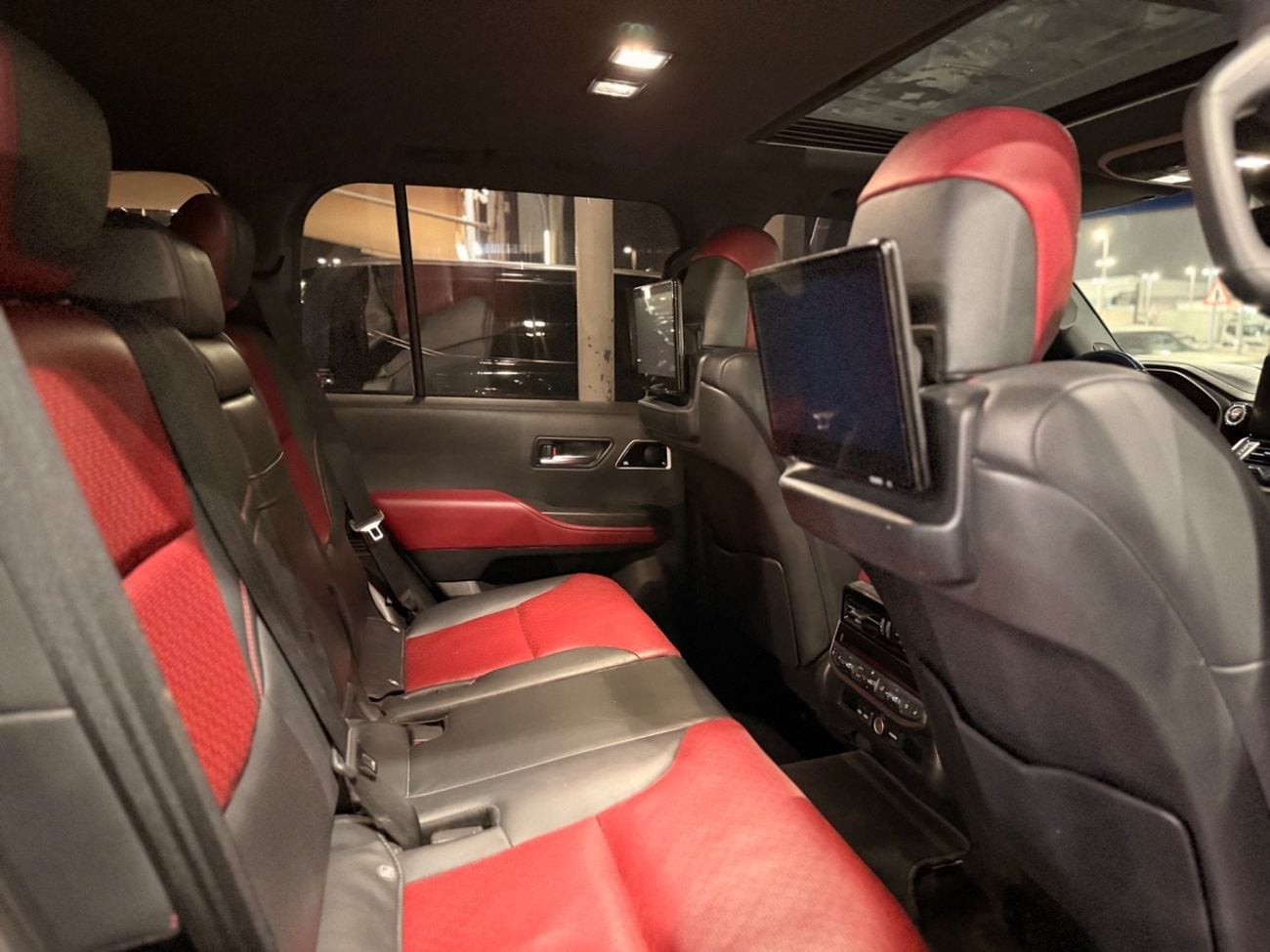 تويوتا لاند كروزر 3.5T GR-Sport