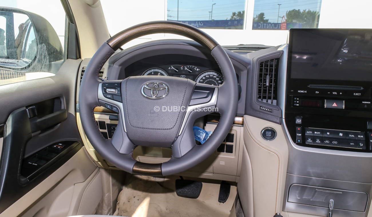 تويوتا لاند كروزر GXR V6