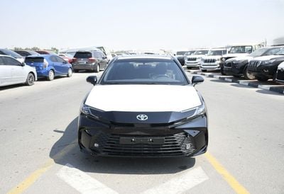 تويوتا كامري LE 2.5L PETROL ( Ready Stock )