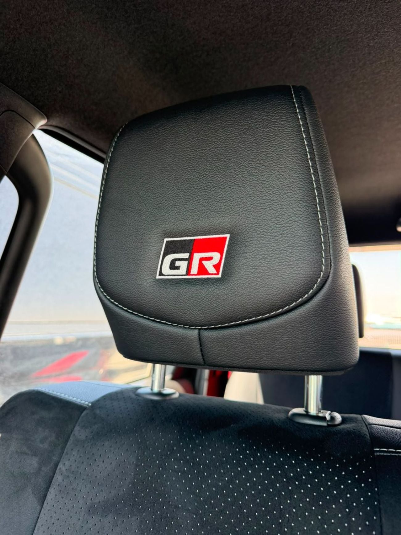 تويوتا هيلوكس Toyota Hilux GR-S 4.0 EXPORT ONLY!!!