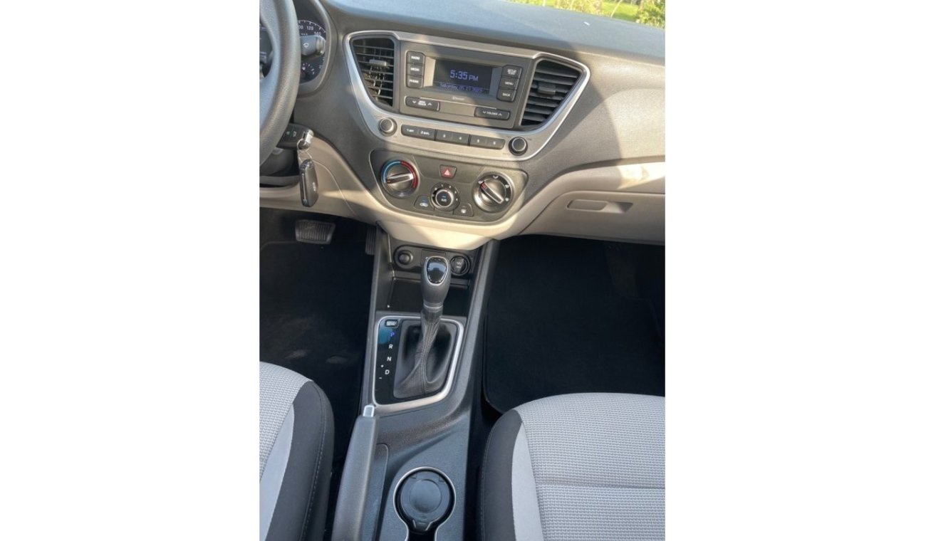 Hyundai Accent GL Hyundai Accent  (GCC  _ SPEC) - mobile 2020 - VERY GOOD CONDITION