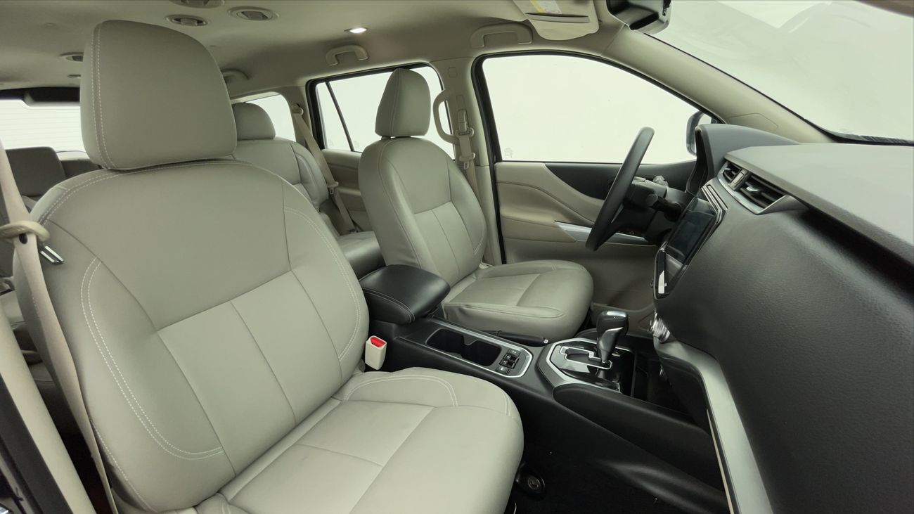 نيسان إكستيرا TITANIUM 2.5 | بدون دفعة مقدمة | اختبار القيادة في المنزل