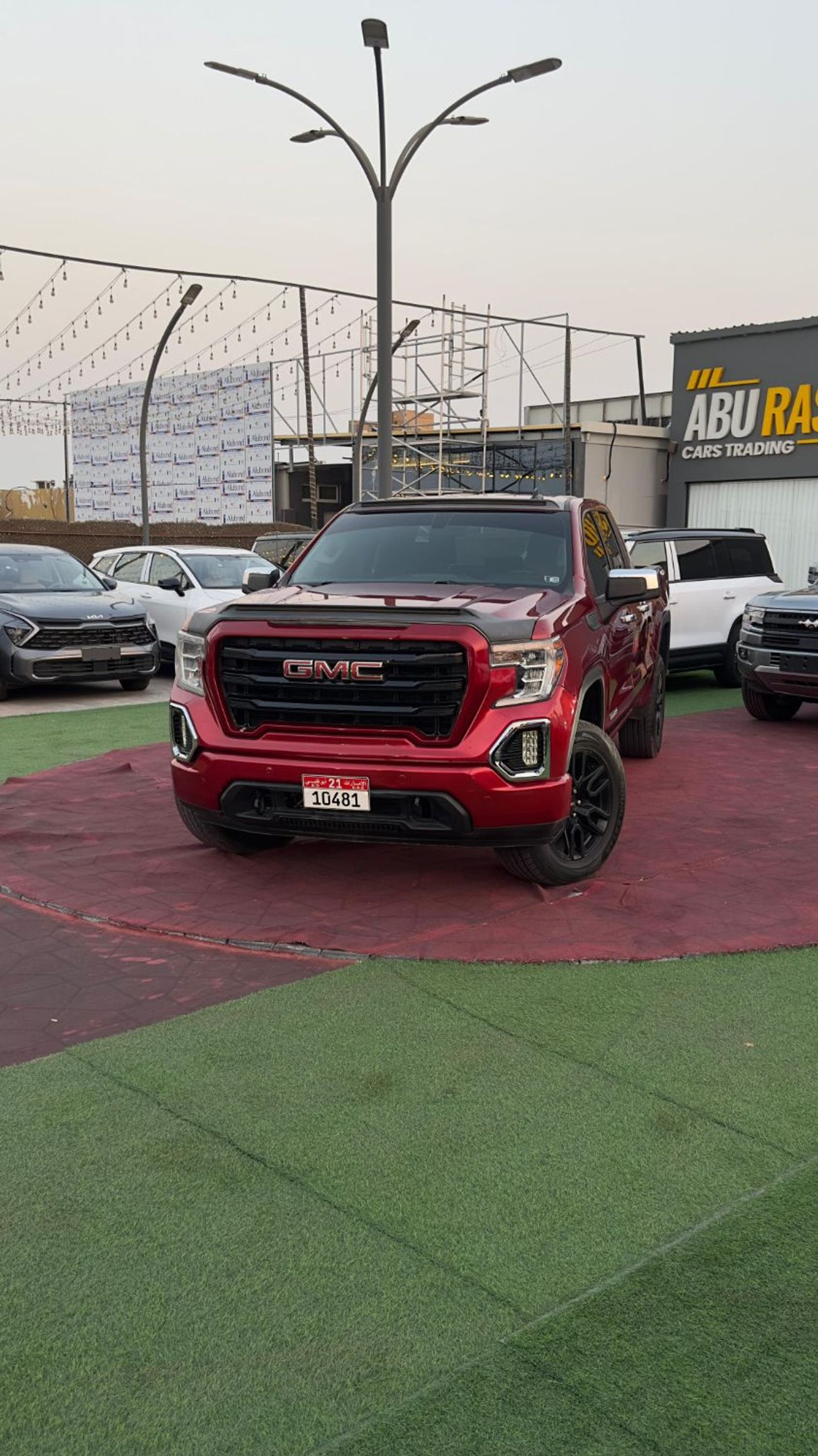 GMC Sierra 2.7T SLE Crew Cab (FWD)