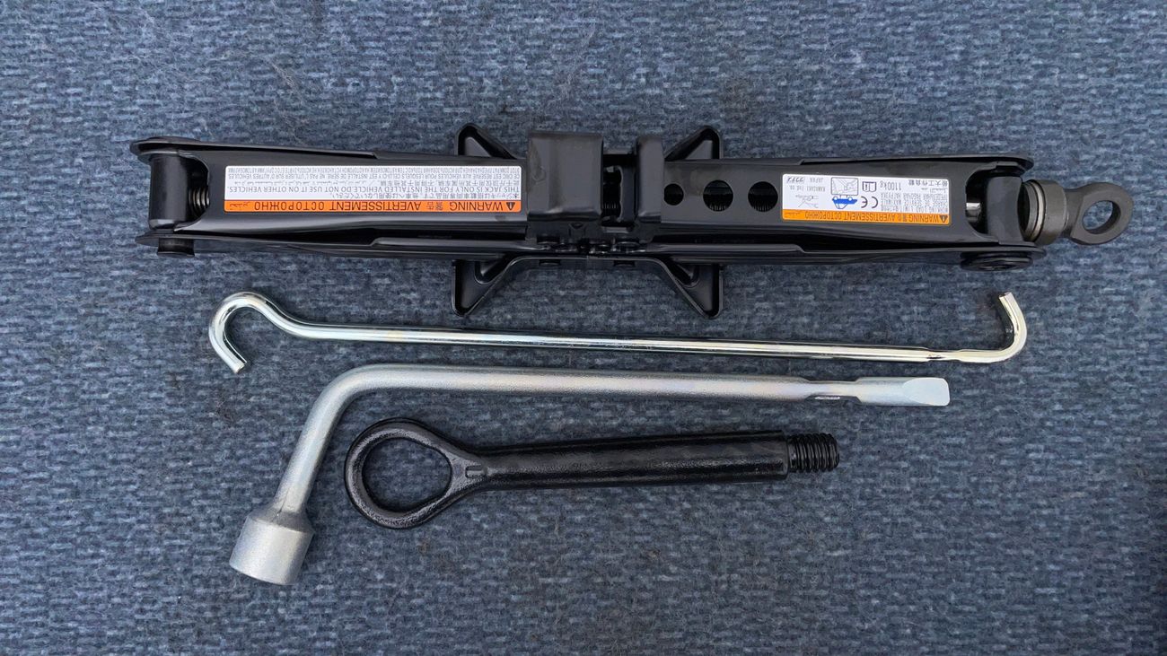 Toyota Camry S 2.5 | Zero Down Payment | Free Home Test Drive