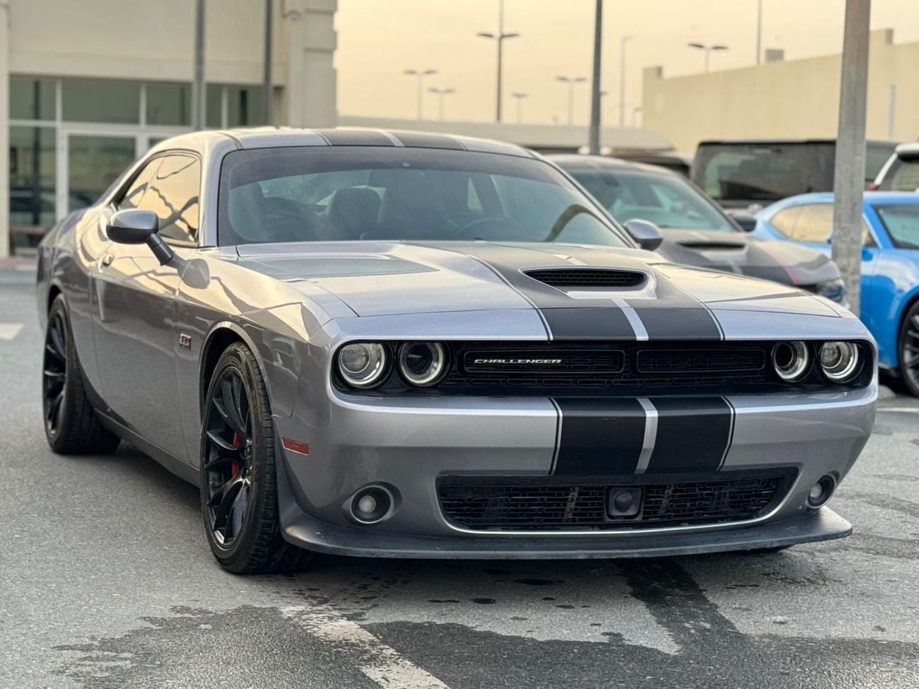 Dodge Challenger SRT8 FULL OPTION SRT 6.4L