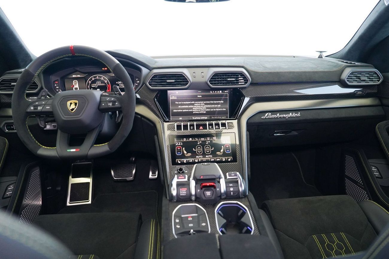 لامبورغيني اوروس 4.0T V8 Performante