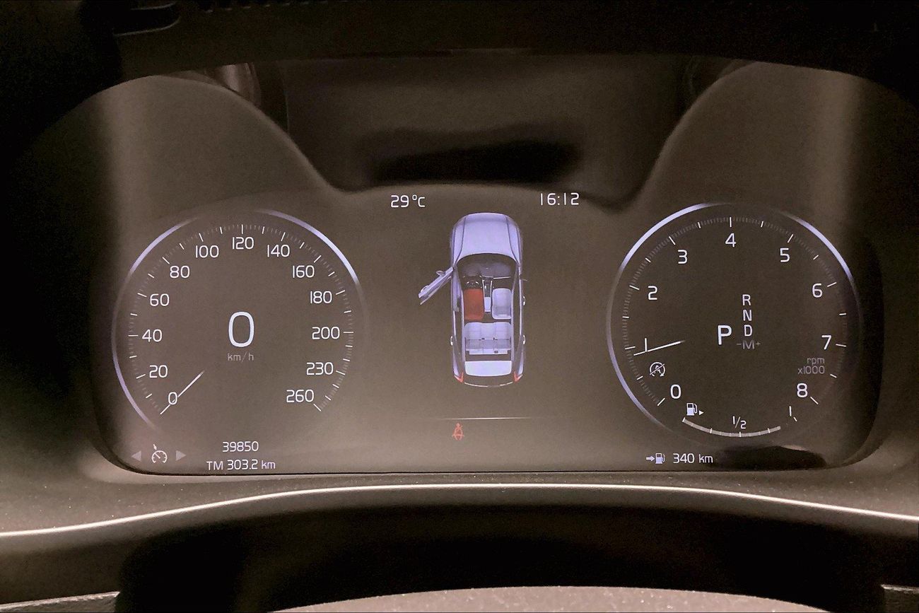 Volvo XC40 T4 Momentum | Guaranteed Warranty | 0 Down Payment