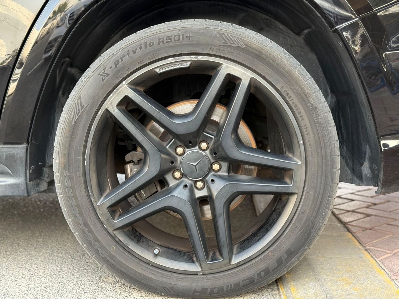 Mercedes-Benz GL 550