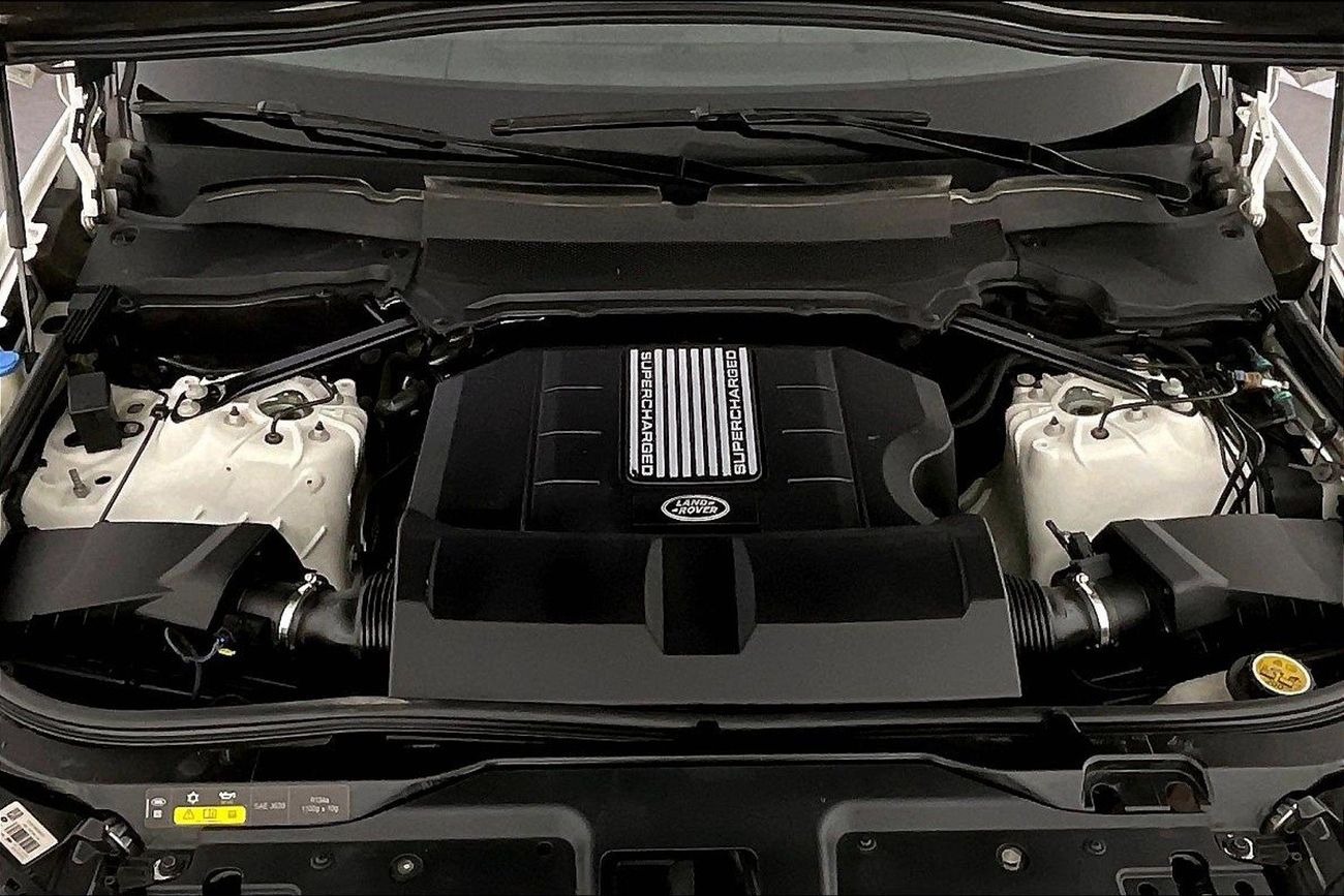 Land Rover Discovery HSE | Guaranteed Warranty | 0 Down Payment