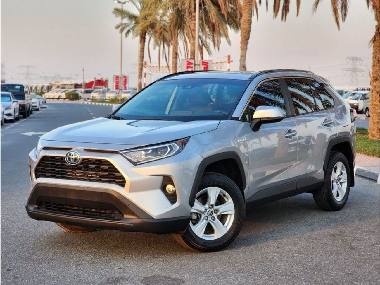 Toyota RAV4 TOYOTA RAV 4 XLE 2021 HYBRID