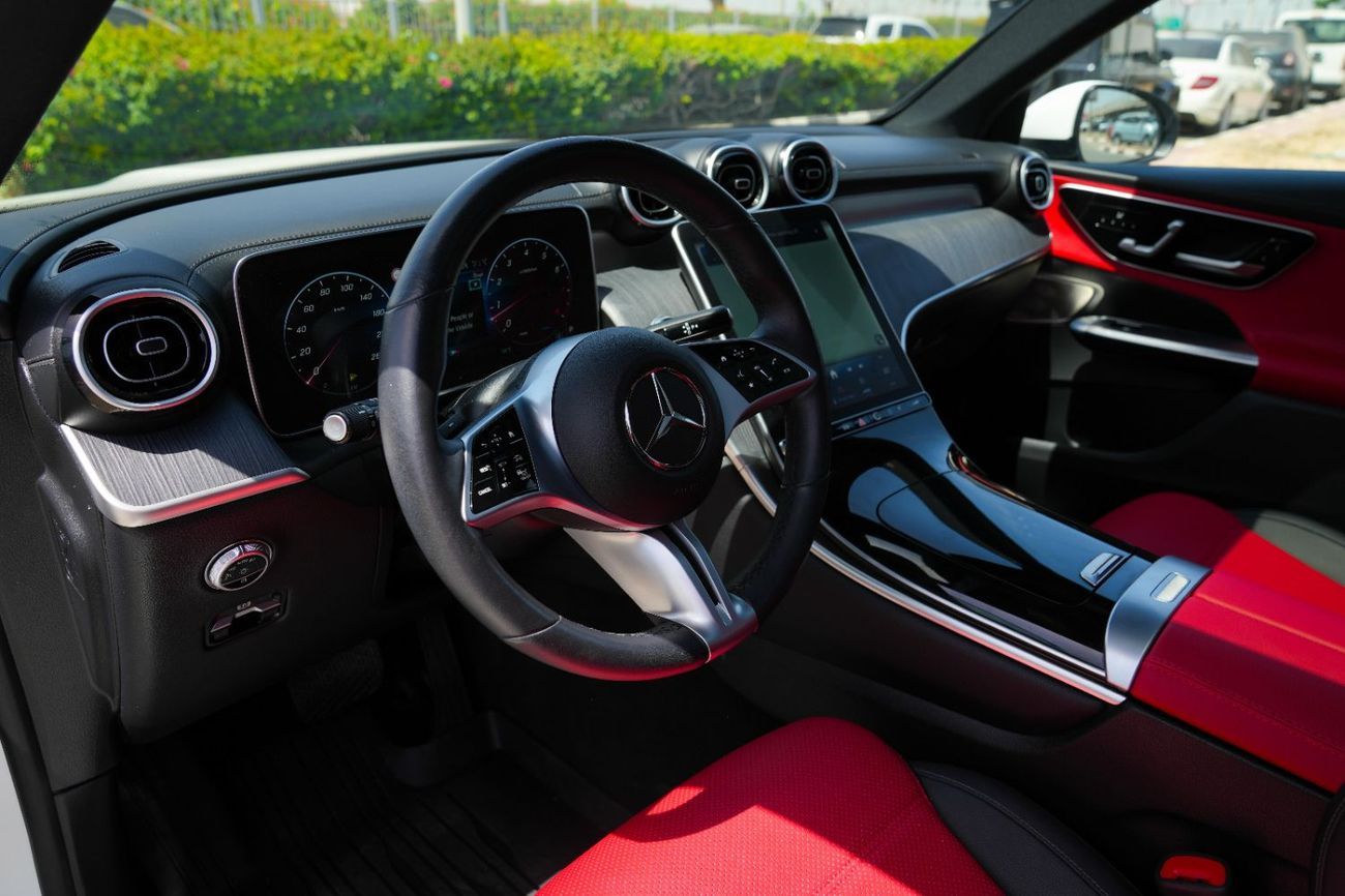 Mercedes Benz GLC 300 PREMIUM PLUS