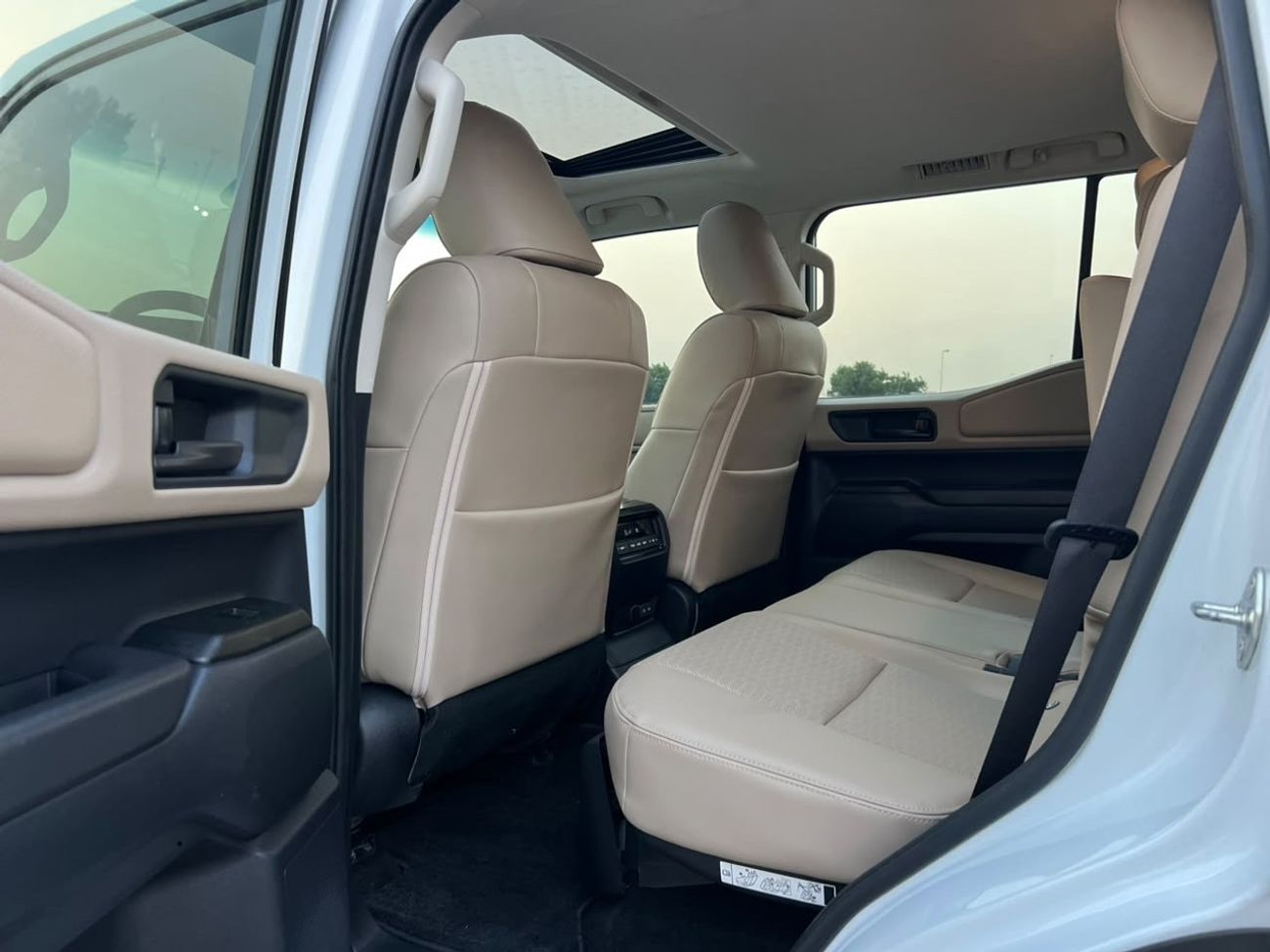 Toyota Land Cruiser 2024 Toyota Land Cruiser Prado TX TURBO Full Option 2.4L V4 - Sunroof - 4x4 - Cool Box - Leather Sea